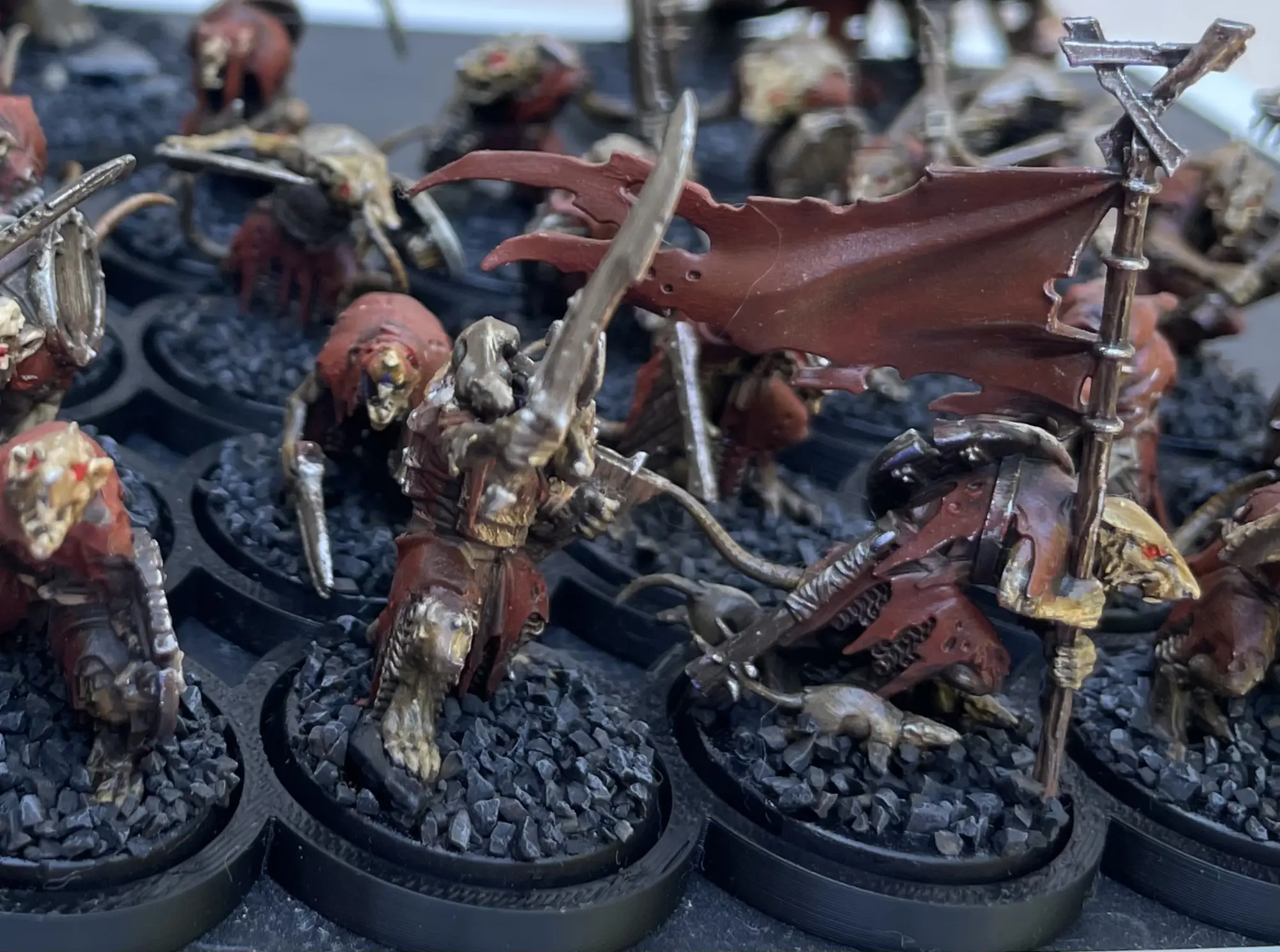Painting Skaven with oils